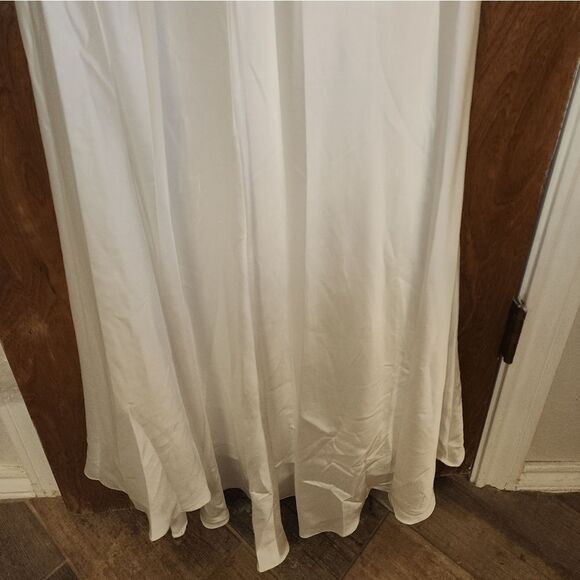 Ieena for Mac Duggal White One Shoulder Double Strap Satin Gown NWT Size 2 - Picture 7 of 8